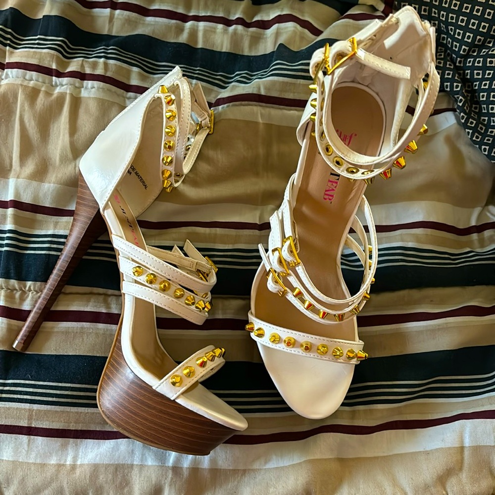 Justfab High Heel color White size 8.5. Worn a Few Times Have Original Box